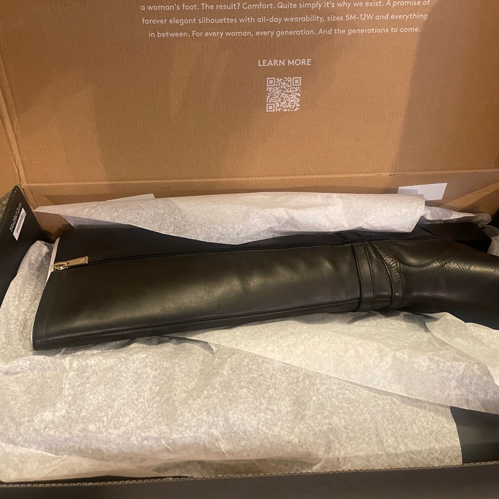 Naturalizer Black Heeled Boots
